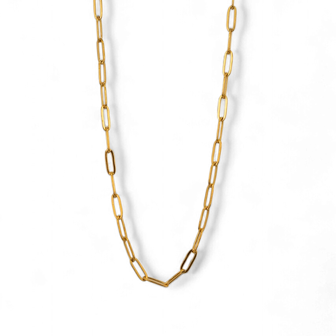 The Timeless Appeal of Our 3mm Paperclip Chain Necklace in 18K Yellow Gold