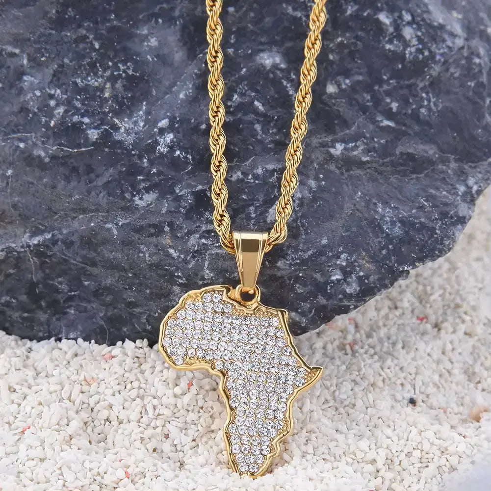 Africa Pendant in 18K Yellow Gold